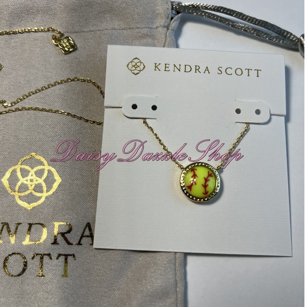 🥎Kendra Scott Softball Gold Short Pendant Necklace New✨